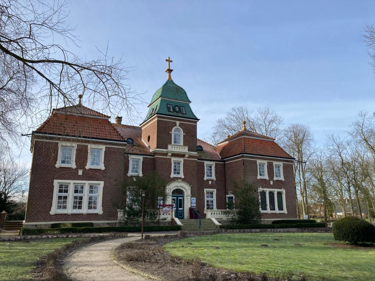 Ferienhaus Heimathafen Neßmersiel Esterno foto