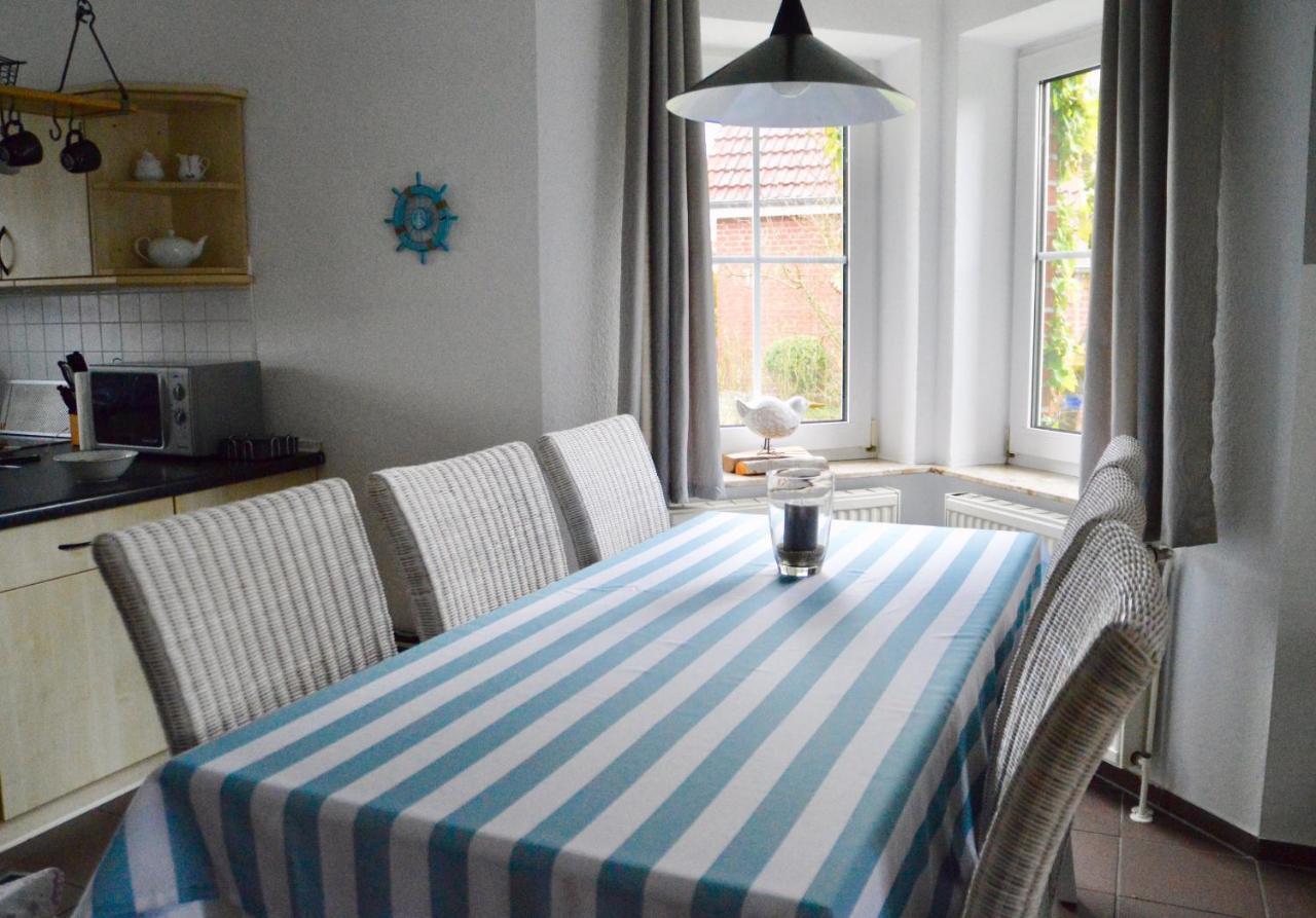 Ferienhaus Heimathafen Neßmersiel Esterno foto